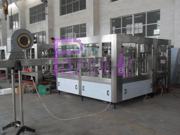 PLC नियंत्रण पानी उत्पादन लाइन, 15000BPH प्लास्टिक बोतल मोनोब्लाक भरने की मशीन