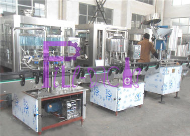 छोटे पीईटी बोतल के लिए 2000BPH स्वचालित पेयजल भरने की मशीन