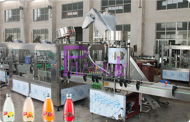 3 इन 1 पीईटी / ग्लास बोतल स्वचालित पेय रस गर्म भरने की मशीन के लिए