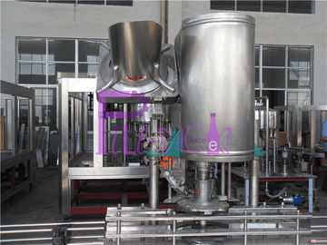 रैखिक प्रकार शीतल पेय बॉटलिंग उपकरण 0.25L - 2.5L प्लास्टिक की बोतल के लिए