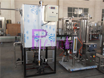 इलेक्ट्रिक कार्बोनेटेड पेय उत्पादन लाइन बीयर पेय बनाने मशीन