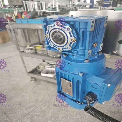 गोल बोतल के लिए सिंगल हेड चिपकने वाला स्टिकर लेबलिंग मशीन 50 बीपीएम