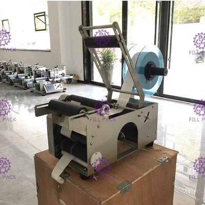 कोड प्रिंटर के साथ सेमीआटो 50BPH स्वयं चिपकने वाला लेबलिंग मशीन