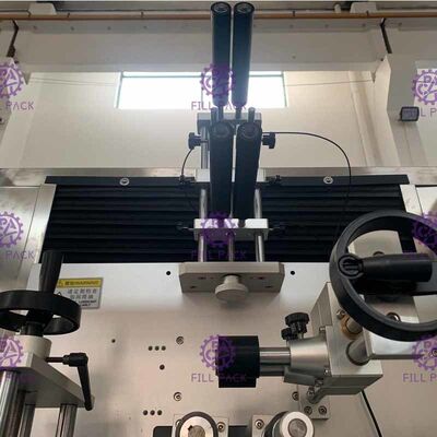 2L पीईटी बोतल और बोतल कैप के लिए स्वत: लेबलिंग मशीन