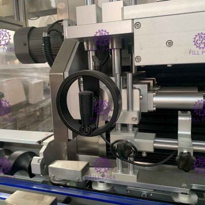 भाप जनरेटर 9KW के साथ उच्च दक्षता कांच की बोतल लेबलिंग मशीन