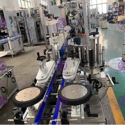 स्टेनलेस स्टील बोतल चिपकने वाला लेबलिंग मशीन पीएलसी नियंत्रित प्रणाली