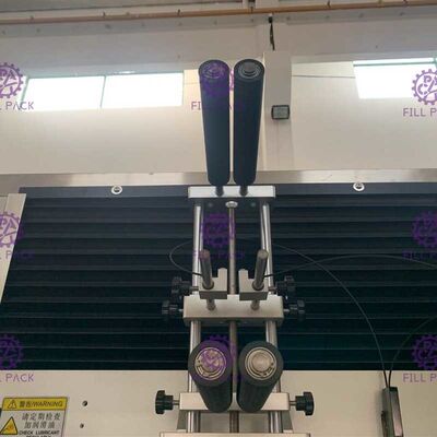 रस की बोतल लेबलिंग मशीन