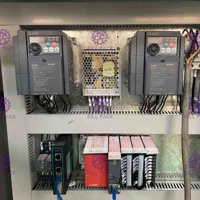 PLC नियंत्रण उच्च गति स्वत: जल प्लास्टिक / पीईटी बोतल के लिए मशीन भरने