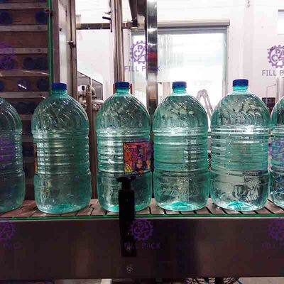 24 प्रमुख पेयजल बॉटलिंग संयंत्र बड़ी क्षमता सामान्य दबाव