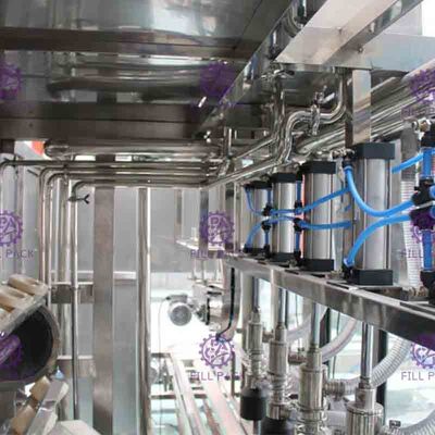 स्वचालित 900BPH 5 गैलन पानी भरने मशीन Nanfang पंप 6 लाइनों प्रकार के साथ