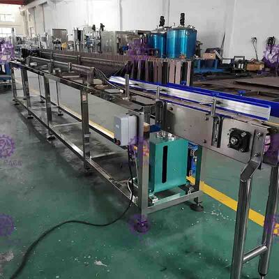 गर्म भरने के रस के लिए स्वचालित बोतल पैकिंग मशीन बोतलें उल्टी नसबंदी