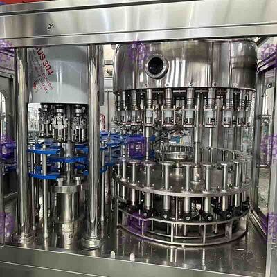 सीआईपी सफाई सिर के साथ 10000 बीपीएच गैर कार्बोनेटेड प्लास्टिक वॉटर बोतलिंग मशीन