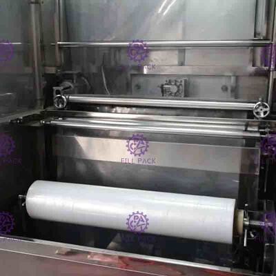 स्वचालित 500ML तरल पाउच पैकिंग मशीन 2200 बैग प्रति घंटा