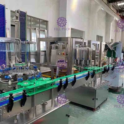 2000BPH मोनोब्लॉक मिनरल रिंसिंग फिलिंग कैपिंग मशीन रैखिक प्रकार: