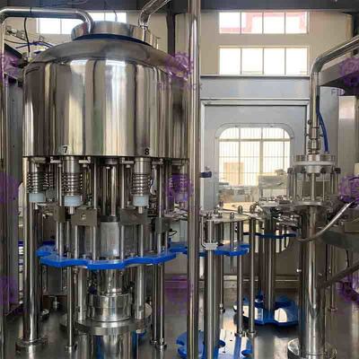 गैर सोडा पेय के लिए 3000BPH 2L पीईटी खनिज भरने कैपिंग लेबलिंग मशीन