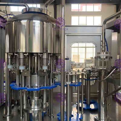 उच्च सटीकता के साथ गैर सोडा 300BPH 2L मिनरल वाटर फिलिंग लाइन