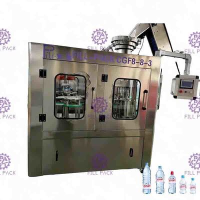 स्वचालित पीईटी छोटी बोतल पानी भरने के उपकरण 3 इन 1 / मोनोब्लॉक एस्पेटिक 2000 मि.ली