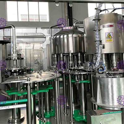 12 - 12 - 5 मोनोबलॉक 5 एल बेल्ट स्नेहन समारोह के साथ तरल भरने मशीनें