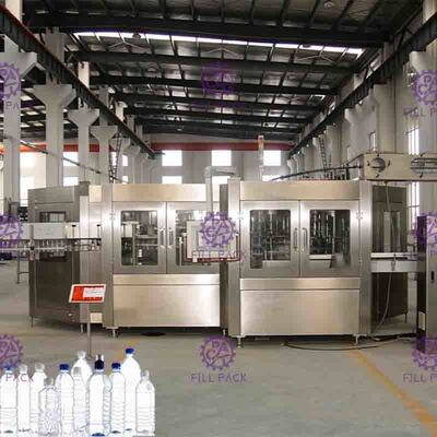बड़ी क्षमता बोतलबंद 3 में 1 पानी भरने की मशीन 60 प्रमुख सटीक प्रक्रिया