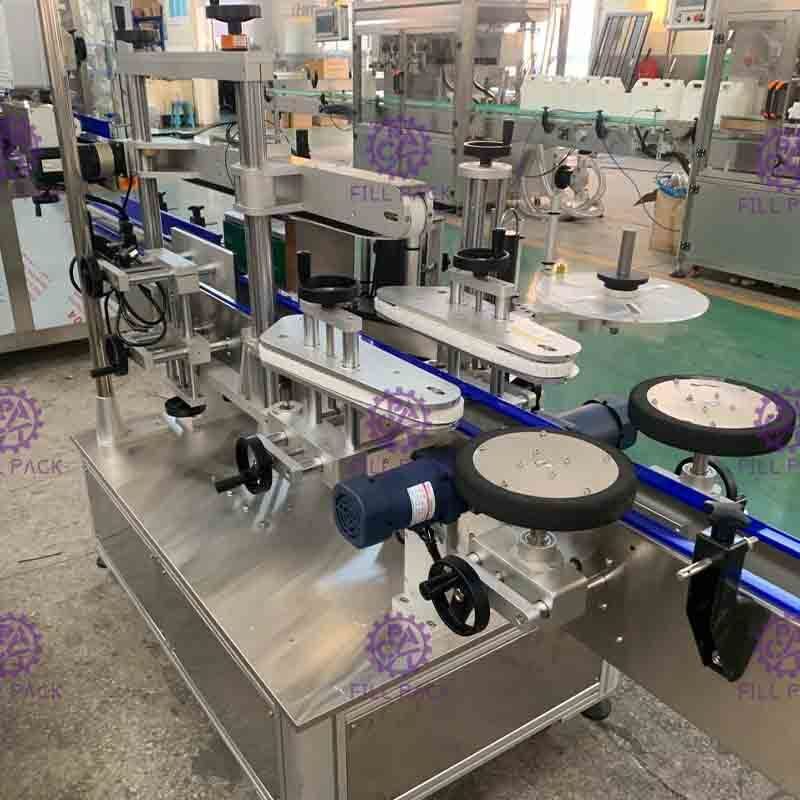 स्वयं चिपकने वाला पीईटी / प्लास्टिक स्टीकर स्क्वायर फ्लैट बोतल लेबलिंग / लेबलर मशीन / उपकरण / संयंत्र / प्रणाली